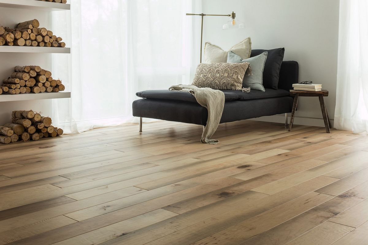 Read more about the article Light Hardwood Flooring Benefits