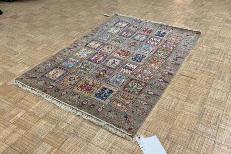Read more about the article A Depictive Transitional Khorjian Rug